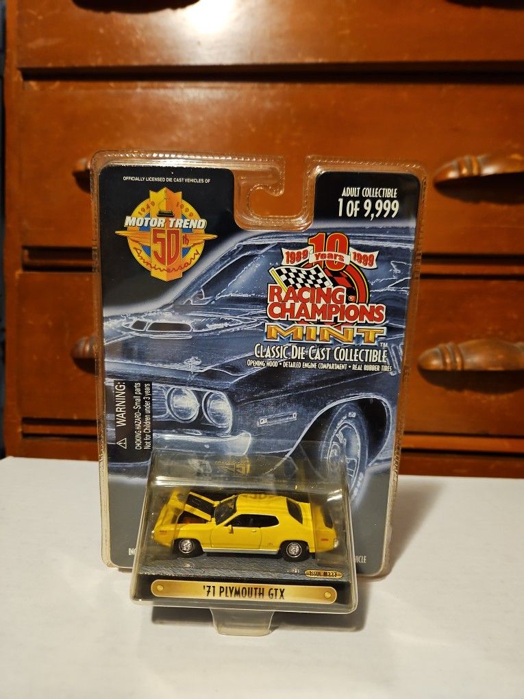 Racing Champions Mint 1971 Plymouth GTX