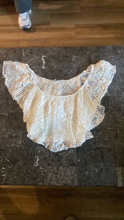 White Lace Off-Shoulder Crop Top