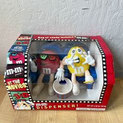 Mars M&M’s At The Movies In 3D Limited Edition Collectible Candy Dispenser NEW!
