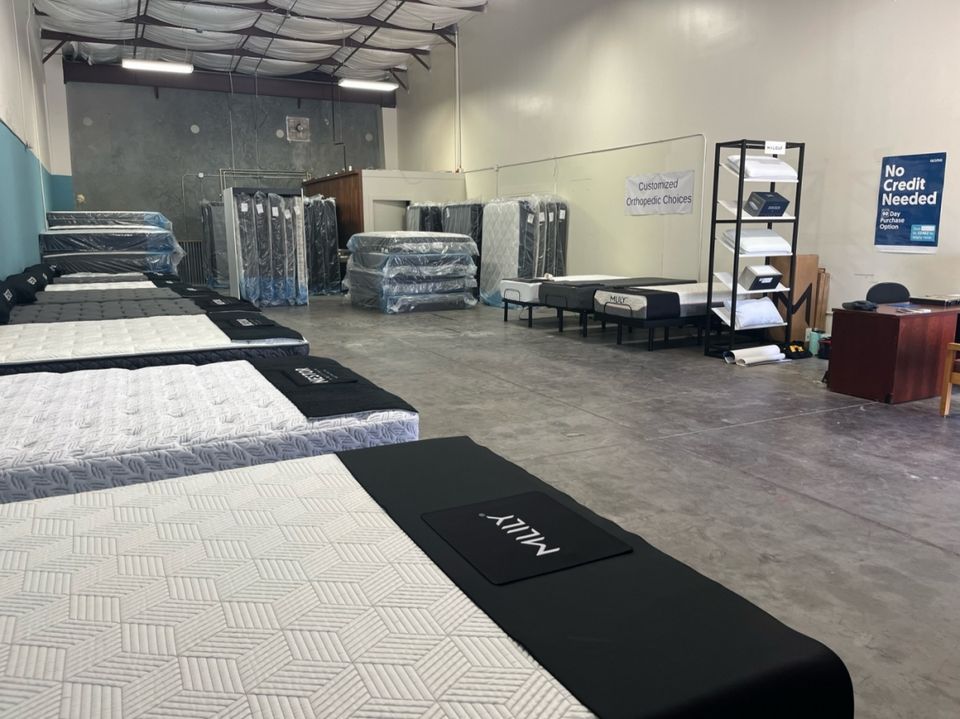 💥🔥MOVING OUT New King Queen Mattresses 🔥💥 (Every Size) Needs to Go‼️20 Models on Display / Rest Test Showroom / Warranty / Made USA / Delivery