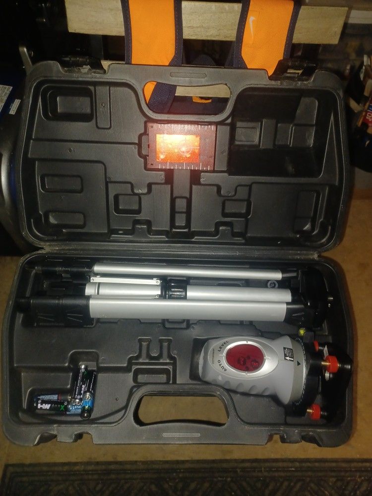Pittsburgh Self-Leveling Laser with Stand! $25 OBO!!