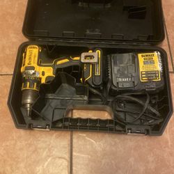 Dewalt Brushless Drill 1/2” Battery And Charger Works Good !