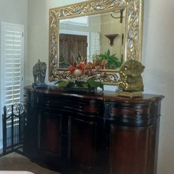 Hooker Credenza/Sideboard