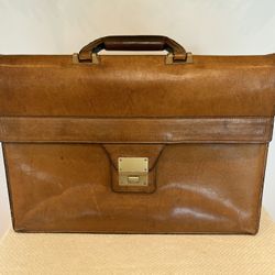 Korchmar Vintage 18" Brown Leather Lawyer Briefcase Churchill, USA Made