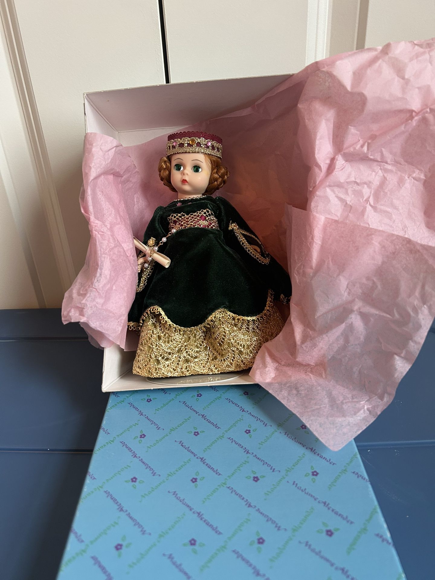Madame Alexander Doll - Queen Isabella