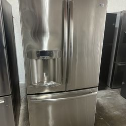 GE Profile™ Series 28.6 Cu. Ft. French-Door Refrigerator can deliver  Retail price  $3199