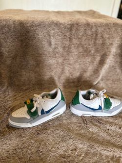 The Jordan Legacy 312 Low White Pine Industrial Blue (GS)