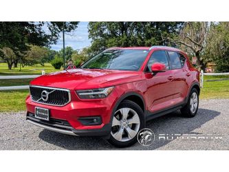 2021 Volvo XC40