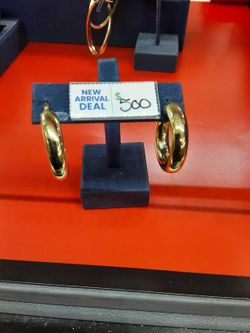 Bangle Earring Yellow Gold 10k (.417) 6 grams