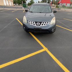 Nissan Rogue SUV For 5500