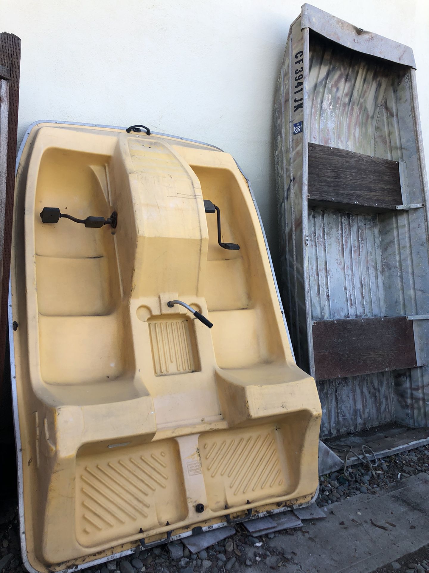 Photo 10 Ft Aluminum boat and Pedal Boat For Sale