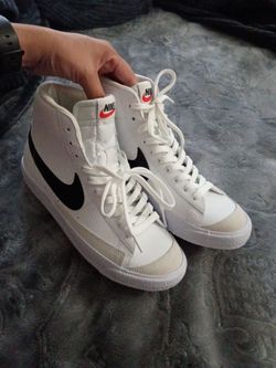 Nike MID 77 casual sneakers
