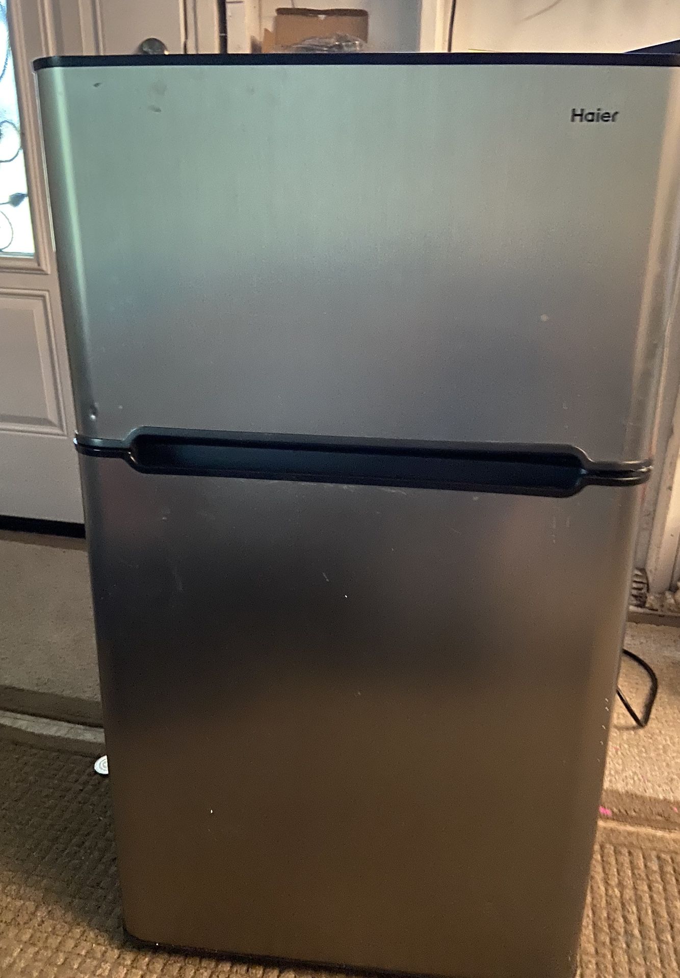 Haier Top Freezer/ Refrigerator