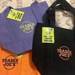 Viral Trader Joe’s tote bags 🧡💜 $10 each …Sold Black