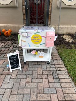 Cake pop cart open