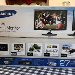 Monitor, 27 Inch Samsung