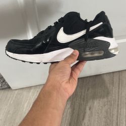 Black Air Maxes
