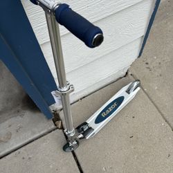 Scooters 🛴 (Fold) Razor $15