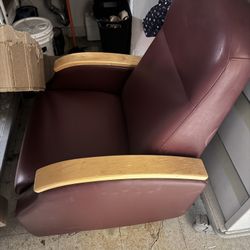 Reclining Chair 