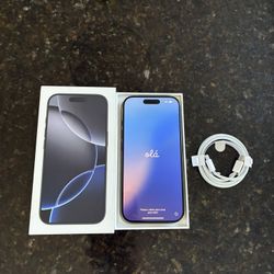 (UNLOCKED) iPhone 16 Pro 256GB Black Titanium 