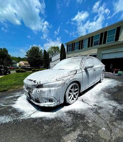Car Details 🚗 🧼