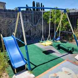 Swing Set Must Take Apart And Pick Up