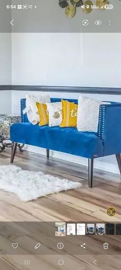 Loveseat
