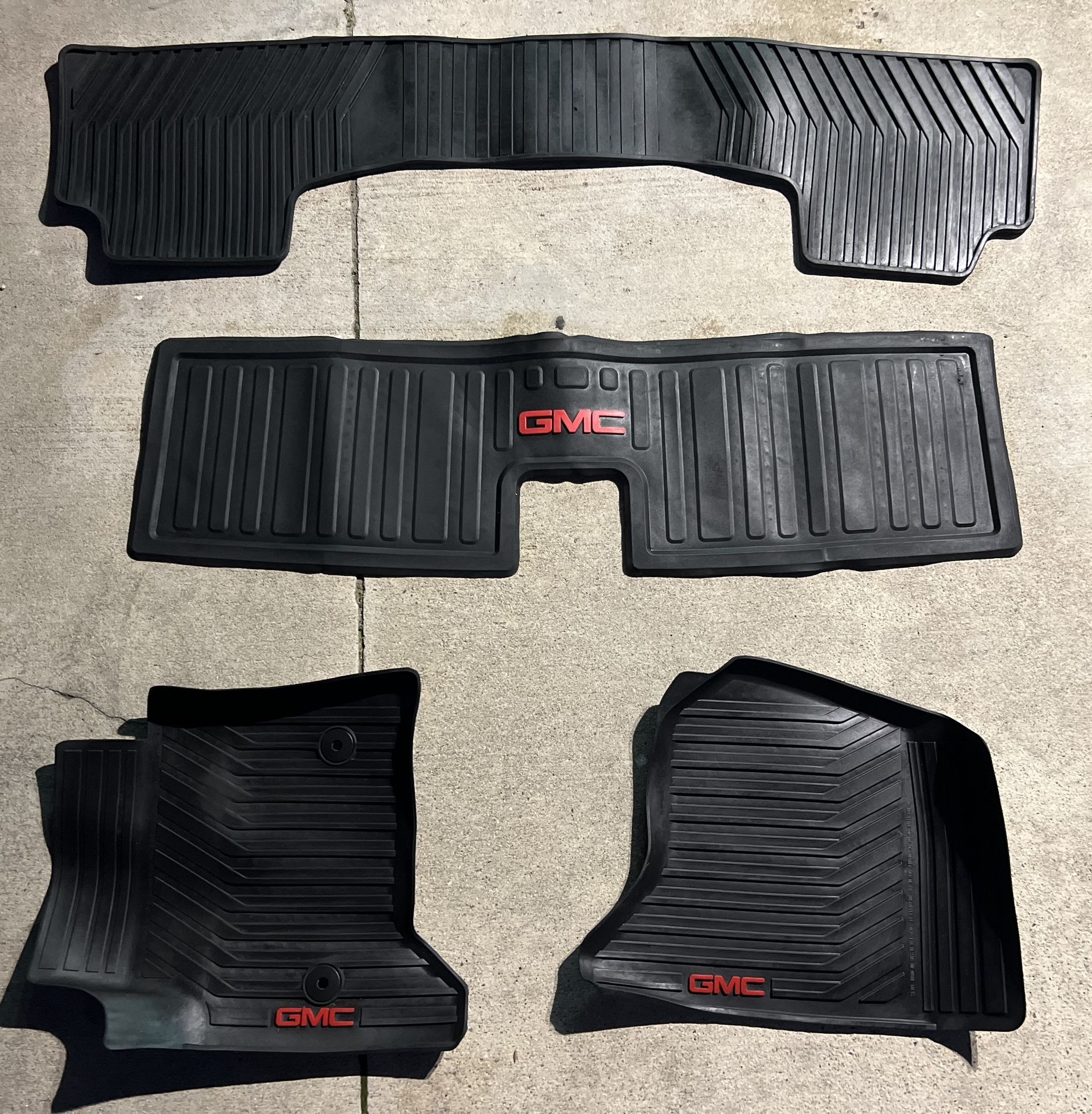 GMC Yukon All Weather Floor Mats Fits 2015 - 2020