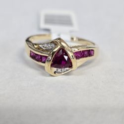 14kt Gold Synthetic Ruby Ring 