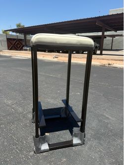 Brand New**Custom**Charleston Forge 30” Barstools