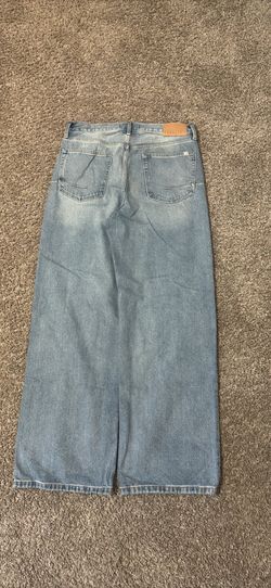 size 32 oversized blue jean