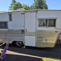 1967 Aristocrat Lo-Liner Travel Trailer. 