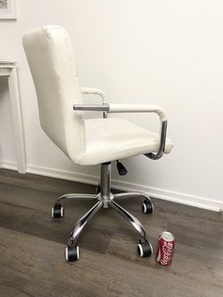 Height Adjustable 360 Swivel Office Chair with Armrests, Off-White • Comfortable • in excellent clean condition