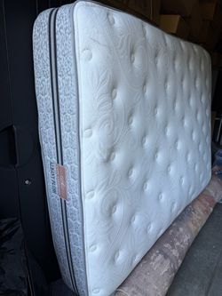 Queen mattress
