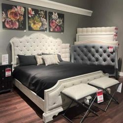 Arlendyne Antique White Bedroom Set Queen or King Bed Dresser Nightstand Mirror Chest Options 