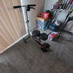 Knee Scooter