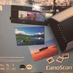 Color Image Scanner Canoscan 8800F.