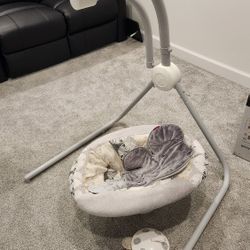 Fisher Price Motor Baby Swing