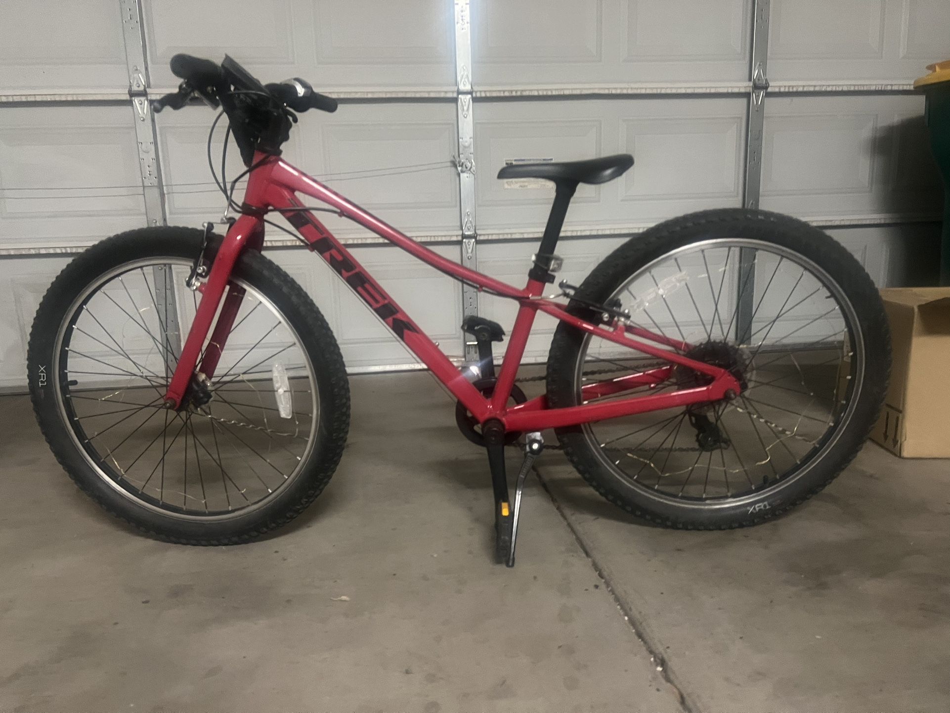 Trek Precaliber 24 8-Speed Bike 