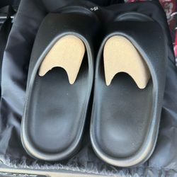 BRAND NEW!!! AUTHENTIC!!!! YEEZY SLIDES,  SIZE 13 in the BLACK ONYX