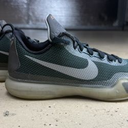 Nike Kobe X 10 Green Gray Sneakers Youth Size 5Y