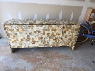 Buffet  console table