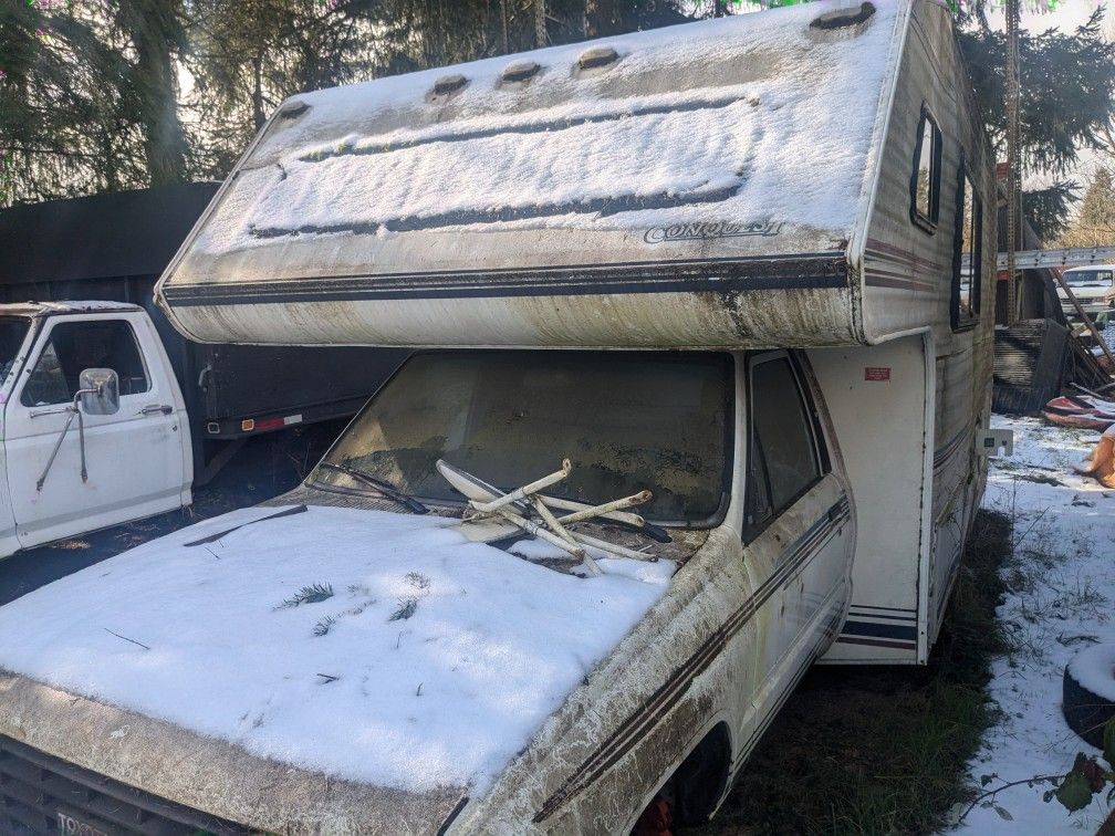 1987 Toyota RV For Parts