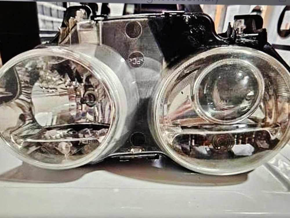 02-08 Jaguar XJ Series Headlight Assembly Only $90
