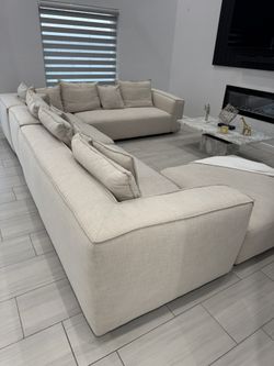 Sectional 