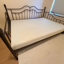 Metal Daybed Frame with Trundle and Mattress