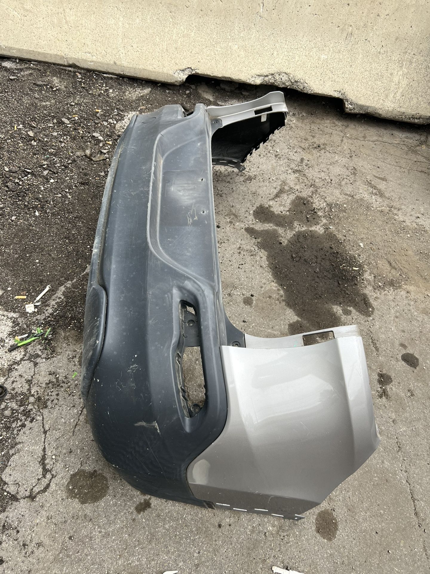 14 -to -18 Jeep Cherokee Rear Bumper 