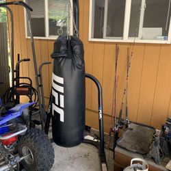 100lb Punching Bag 