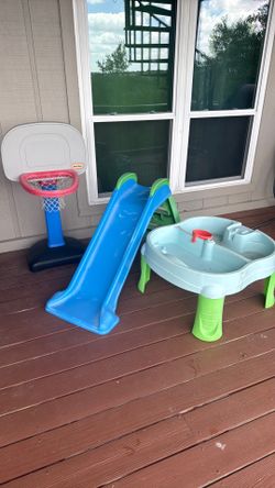 Kids outdoor slide, hoop and water table