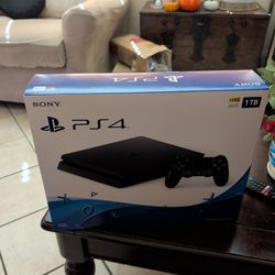 New PS4 Never Been Oopen